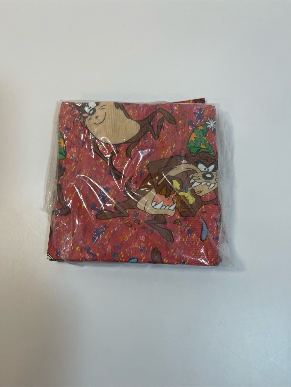 HALLMARK LOONEY TUNES TASMANIAN DEVIL KIDS BIRTHDAY PARTY NAPKINS
